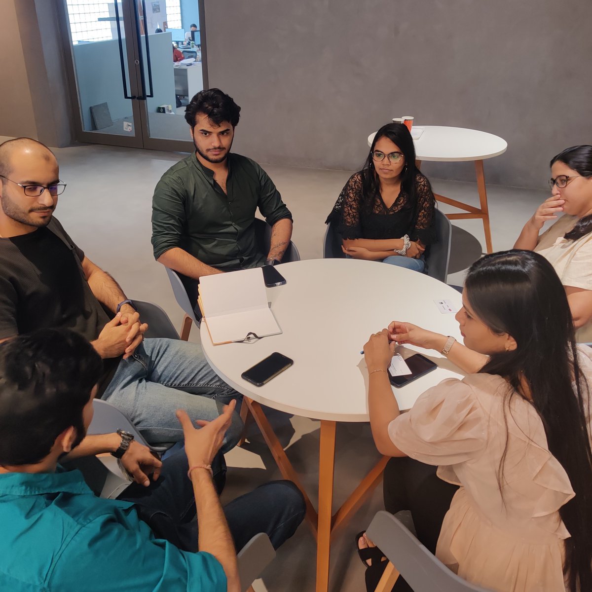 _morphogenesis's tweet photo. 𝗔𝗔𝗔𝗡𝗗 𝗜𝗧'𝗦 𝗙𝗥𝗜𝗗𝗔𝗔𝗬𝗬𝗬 ✨🥳
Friday vibes with Team at Morphogenesis! Hope you all have a good weekend too!
#morphogenesis #architecture #delhi #workspace #design #archdaily #office #workstation #sustainable #workdesk #india #tgif #fridayvibes #msocial #pandemic https://t.co/GibFJgrX8O