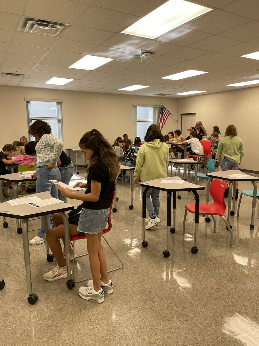BPMSPatriots's tweet photo. BPMS welcomed over 200 new 6th graders for orientation. https://t.co/8WFJWRWOqI