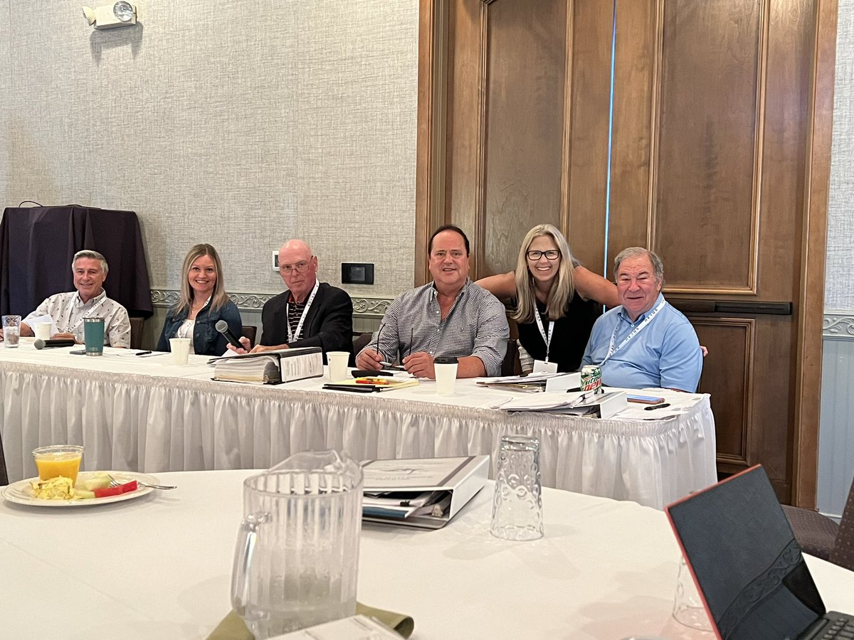 The final day of the Summer Legal Seminar is off &amp; running with all the attorneys answering questions from attendees!