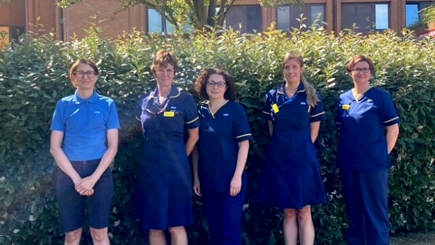 SomersetFT's tweet photo. We want everyone to safely enjoy their summer, so our skin cancer team has shared some things to look out for – even on the cloudy days! ⛅️

☂️ Spend time in the shade 
👒 Cover up 
🧴 Use sun protection 
🧒 Protect your children 

Find out more here: https://t.co/dugGeOtAKh https://t.co/4iBCzb1kOz