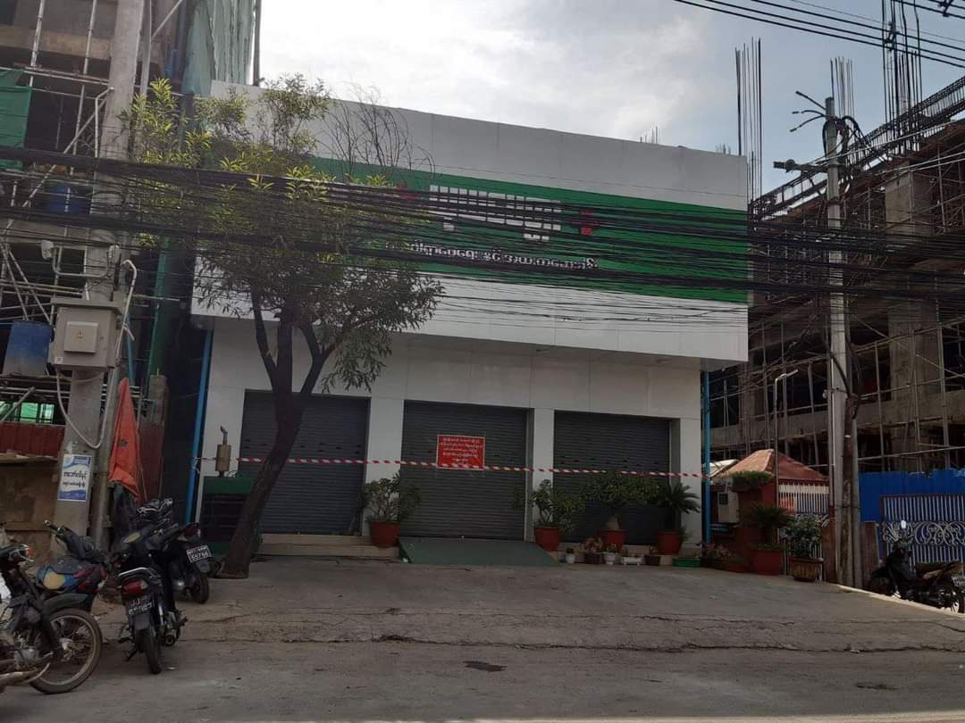 The junta regime confiscates the local clinic as a state asset and seals it off on Friday in Mandalay city - the second largest city in Myanmar. 

The Yuya Myitta medical lab and health check service is located in Mandalay city and facing the>>>