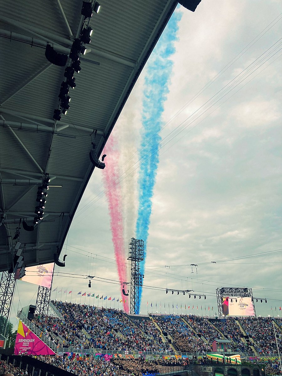 What a night to say “I’m from Birmingham” 

A beautiful and wholesome message of inclusion, from culture and identity, gender and represenation, disability and history right through to LGBTQ advocacy. 

#birmingham2022 
<a href="/birminghamcg22/">Birmingham 2022</a>