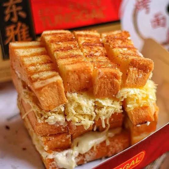 Tempat makanan enak di Bandung

A thread