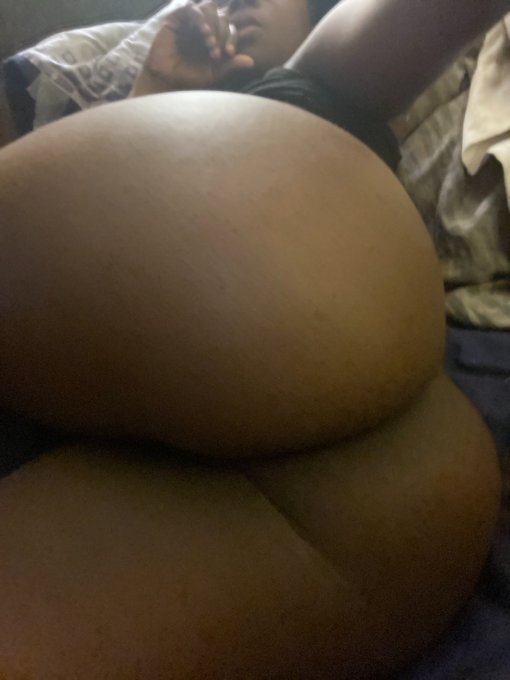 Gooner Girlfriend♡’s pics and videos