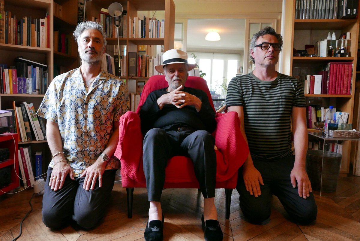Des (petites) nouvelles du film "L'Incal": Taika Waititi et Jemaine Clement ont rendu visite mardi dernier à Alejandro Jodorowsky à Paris (📸 Pascale Montandon-Jodorowsky)