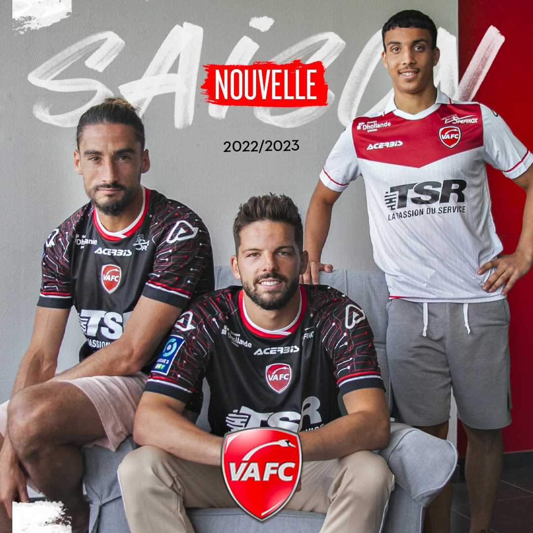 VAFC's tweet photo. [NOUVEAUX MAILLOTS SAISON 2022-2023]

🔴⚪ Découvrez les nouveaux maillots des Rouge et Blanc : https://t.co/m9bpnwF0R2
 
Réservation en Boutique Officielle 
2 rue du Quesnoy à Valenciennes https://t.co/NhTEBcXU4N