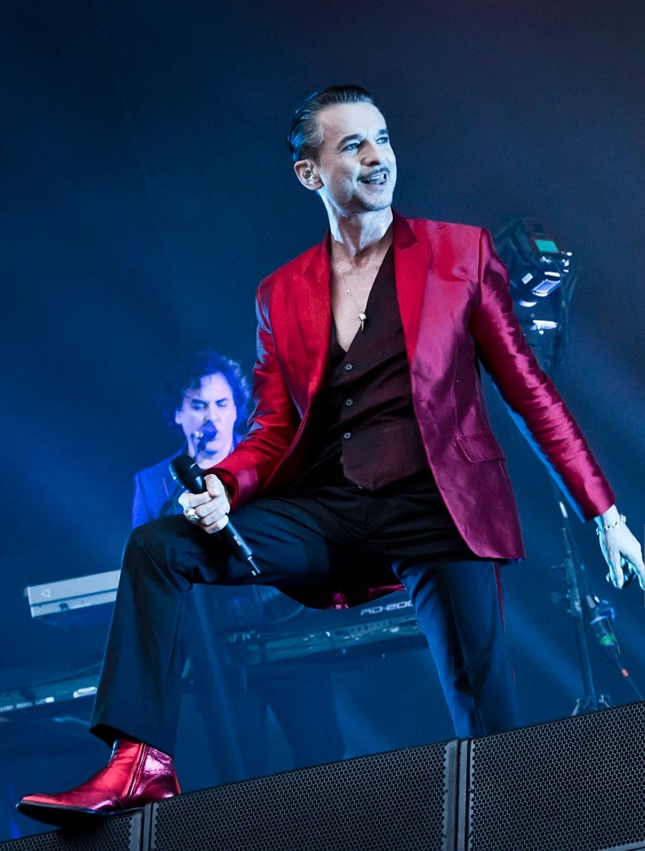 #DaveGahan 
#DepecheMode