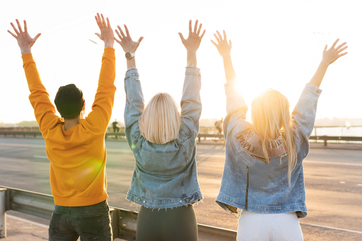SinclairRushLtd's tweet photo. #friyay #fridayfeels #fridayfeeling #weekendvibes #fridayvibes #worksout #ukmanufacturing #takeabreak #recharge #weekisdone #positivevibes #chillvibes #itsweekendtime #funtimeswithfriends #eatingout #hellofriday #fridaynight #fridays #friday #fridaymood #handsupitsfriday https://t.co/QsHi23UyZN