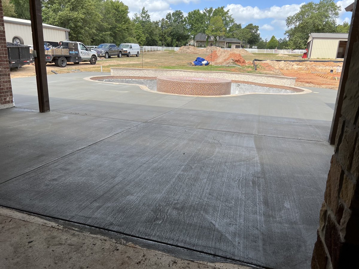 cntrctrwhsprr's tweet image. When you love &amp;amp; appreciate what you do it’s easy to see the beauty in simplicity &amp;amp; elegance!! #Concrete #PatternConcrete #StampOverlay #VersaillesPattern or #RandomSlate #MultiColorPatternOverlay #ConcreteOverlay #ConcreteCoatings #ConcreteResurfacing #MontgomeryTX