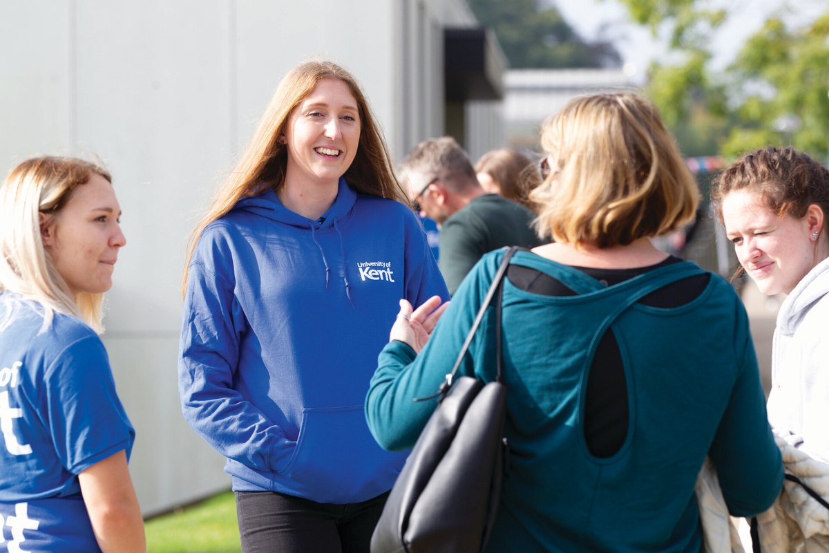 Considering applying though Clearing? 💭

Join our Clearing Information Event next Wednesday 3 August. Find out more about Kent, see our beautiful campus, and chat to staff and students about Clearing!

Book now: bit.ly/3vis7zO

#Clearing2022 #Clearing #UniversityofKent