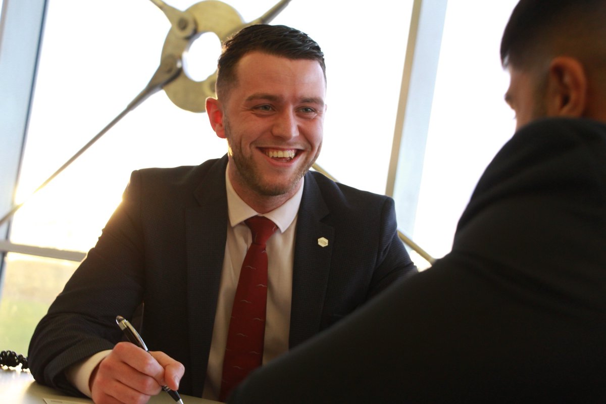 We are recruiting for a Digital Sales Advisor to join the team at Mercedes-Benz of Lincoln. The role is a fantastic opportunity to play a key part in the continued growth of our digital sales division. For further information or to apply, visit orlo.uk/YzwHF