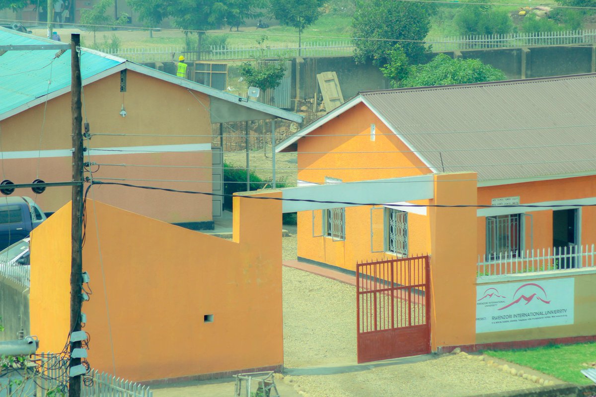 Rwenzori International University (@rwenzoriintern2) on Twitter photo 