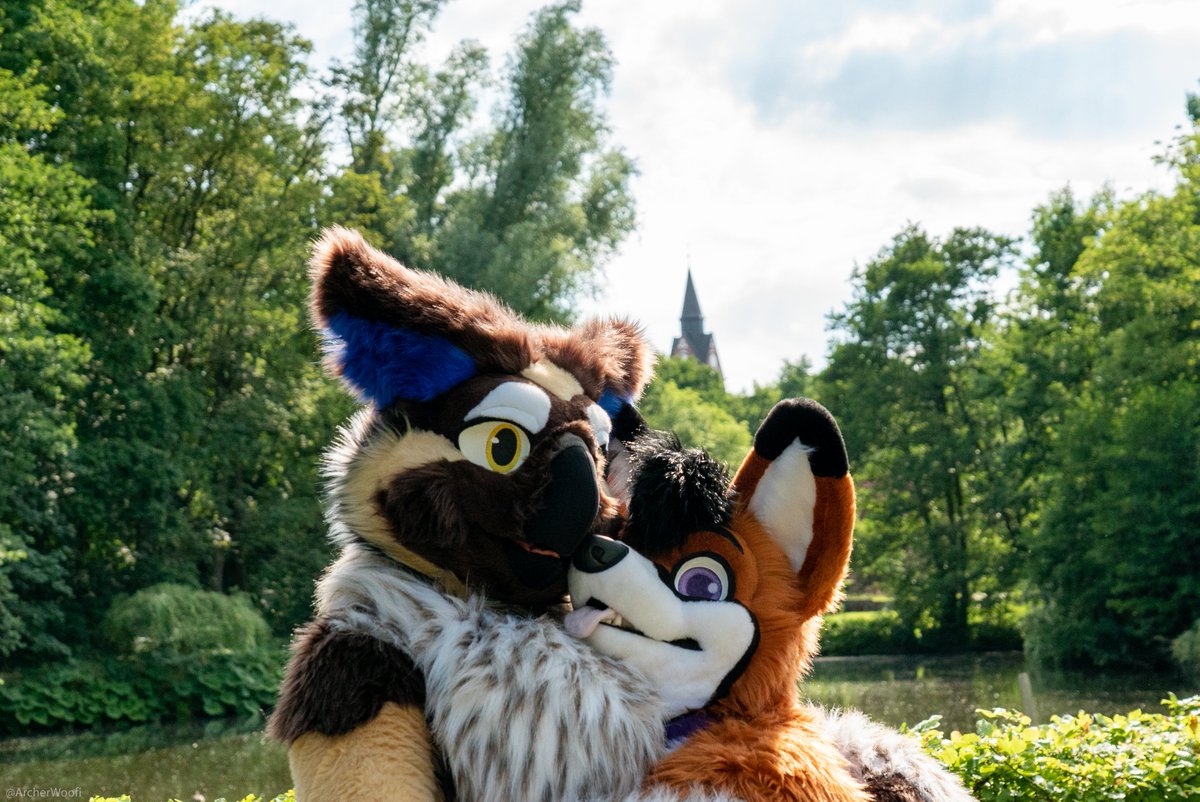 Why are owls so cuddly? 🦊💜🦉 #FursuitFriday 

🦉 <a href="/AzunoOwl/">Azuno</a> 
📷 <a href="/ArcherWoofi/">ᴏʀᴀɴɢᴇ ✨</a> 
🪡 <a href="/AlphaDogsStudio/">Alpha Dogs</a> <a href="/C_F_Studios/">PoeProductions</a>