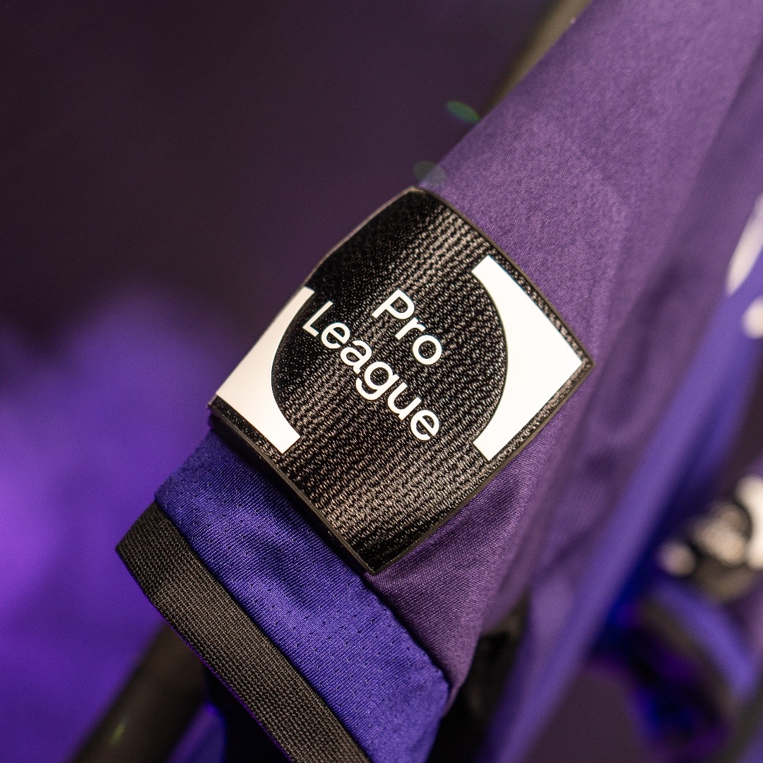 MatchWornShirt's tweet photo. 💜 From @rscanderlecht's first @ProLeagueBE game of the season 

2-0 victory 🆚 KV Oostende

Own the all-new 22/23 #matchworn home shirt 
➡️ https://t.co/tsDgqDyzH9

#ANDKVO https://t.co/pcDoKUFbLk