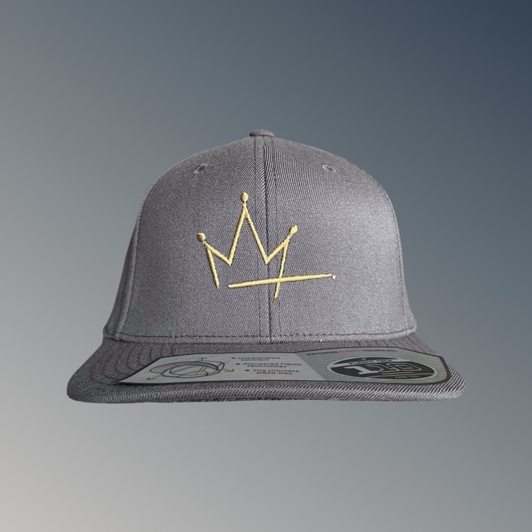 KNGgolf's tweet photo. 👑🧢 https://t.co/h5kpPrVdbb