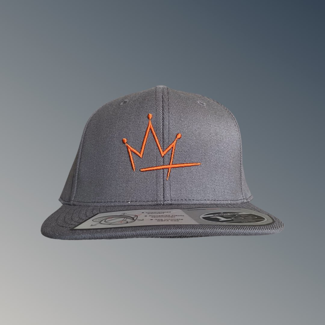 KNGgolf's tweet photo. 👑🧢 https://t.co/h5kpPrVdbb
