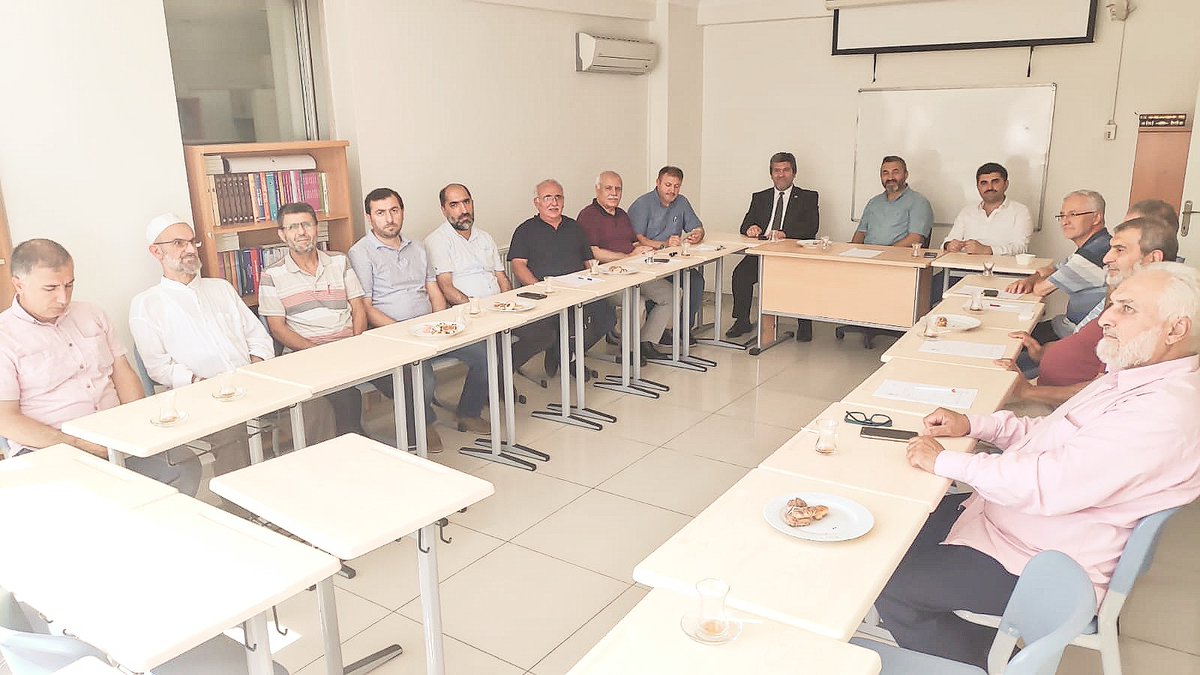 Vakfimizi ziyarete gelen Saadet Partisi İlçe Başkanı Sn Bayram Öztürk ve ekibine teşekkür ederiz.