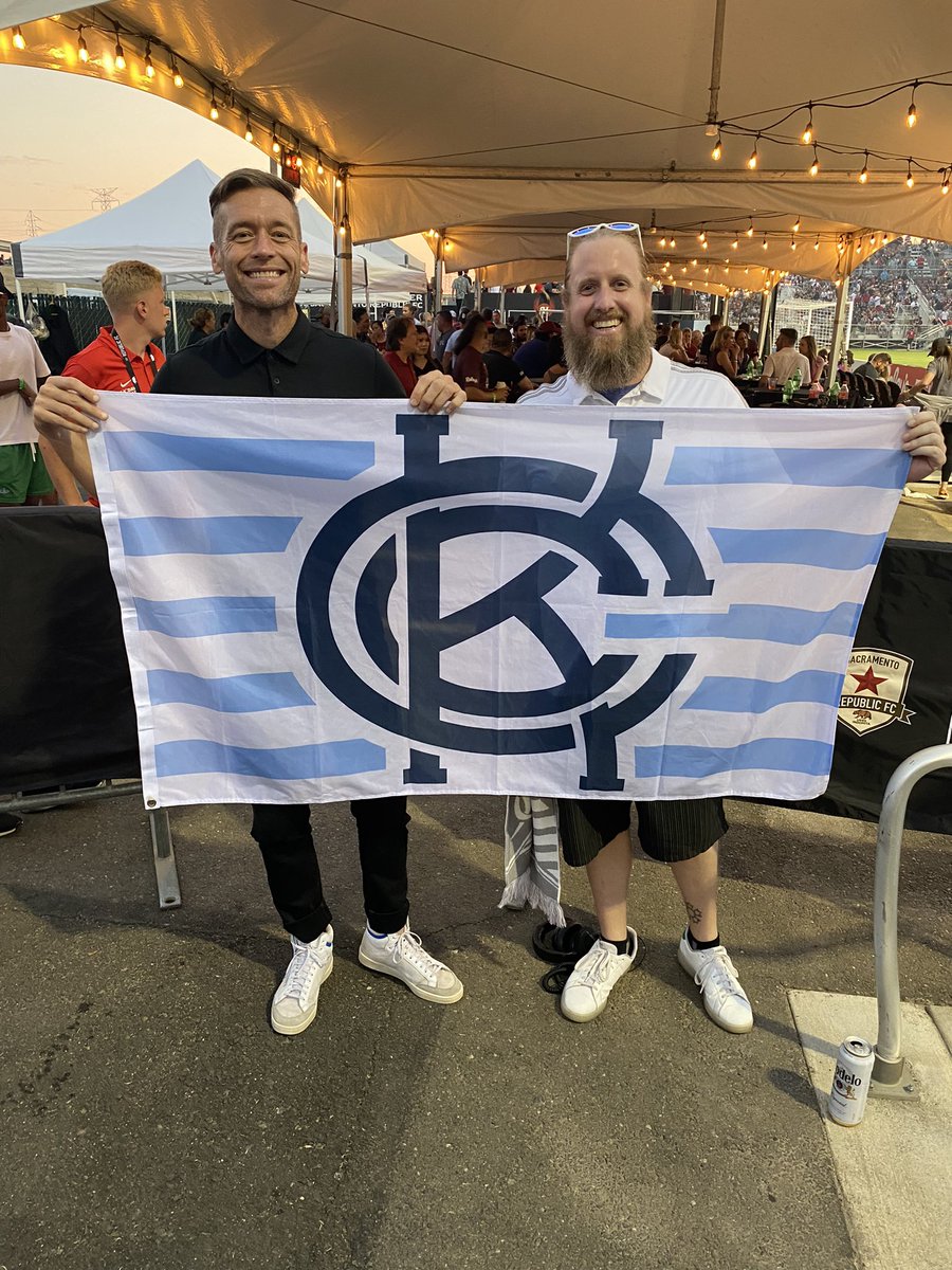 SporteingKC's tweet photo. Wednesday was a blast, despite the result! @SportingKC @JimmyConrad @KCCauldron #jimmyconradstillhasaposse #vermesarmy #nootherclub #roaddron #sportingkc https://t.co/cVmdwFjdRB