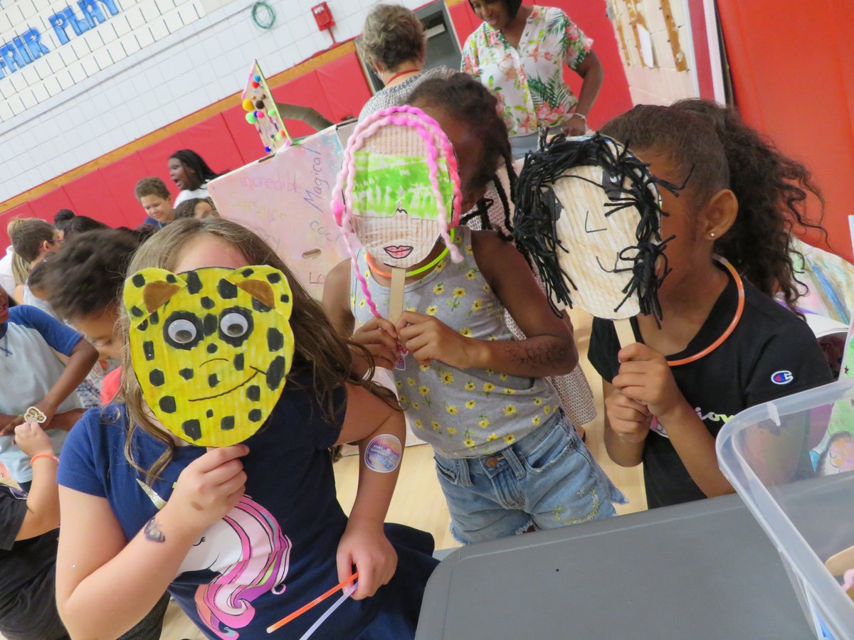 Our #NyackSchools K-5 #SummerAcademy finished in style today! Ss delighted in exploring the creative projects completed over the past four weeks, enjoyed performances from peers and guest artists and took part in a bubble send off. Stay tuned for more #SummerLearning next month!