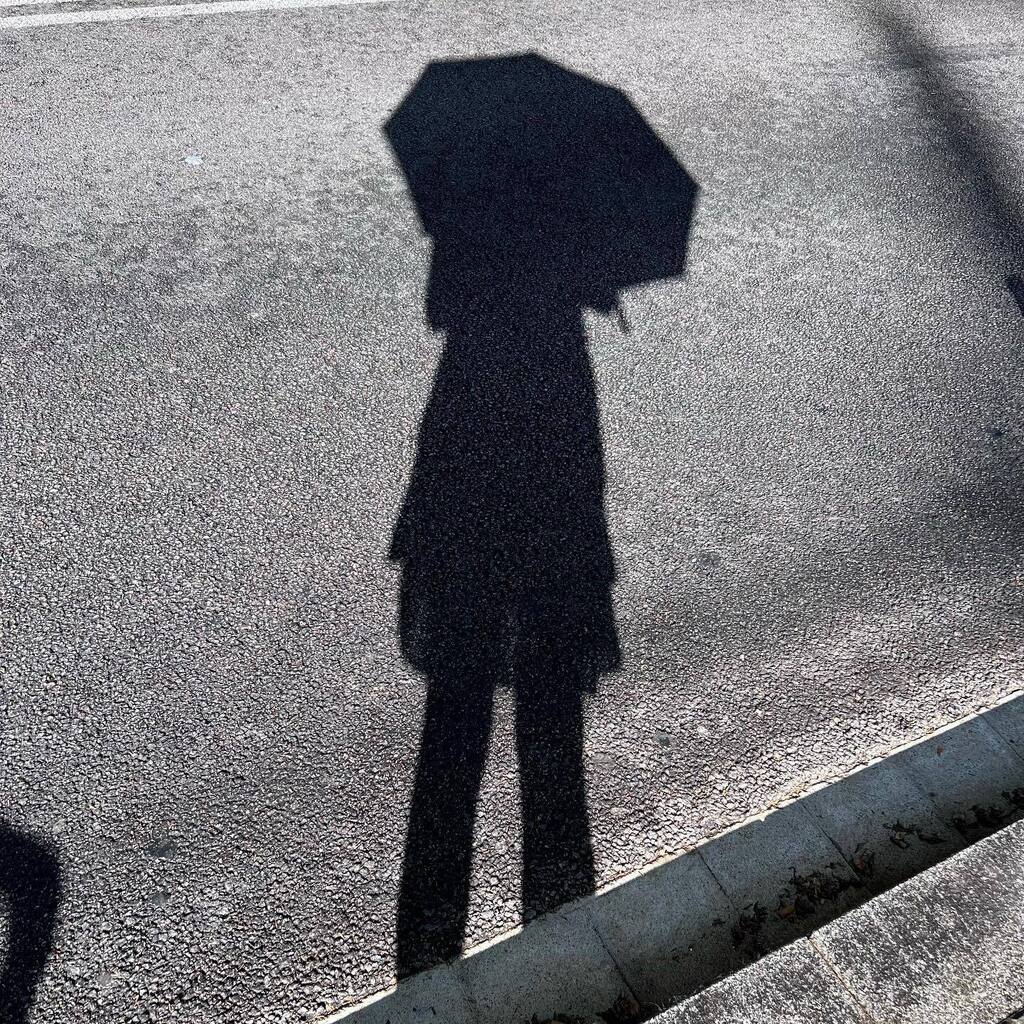 Gemma_Moran's tweet photo. #sombra27
Ahora que pongo más consciencia a la cosas me doy cuenta de lo inconsciente que he sido hasta ahora. 
Pade Santo!

#creativejuly #creativejuly2022 #31sombrasdegemma 

@super_imma @ana2013ene @tonyo_vlc @angelilloag @enriquejorreto 

Que@mal lo … https://t.co/aSmgAynj9v https://t.co/tuzxItdqaj