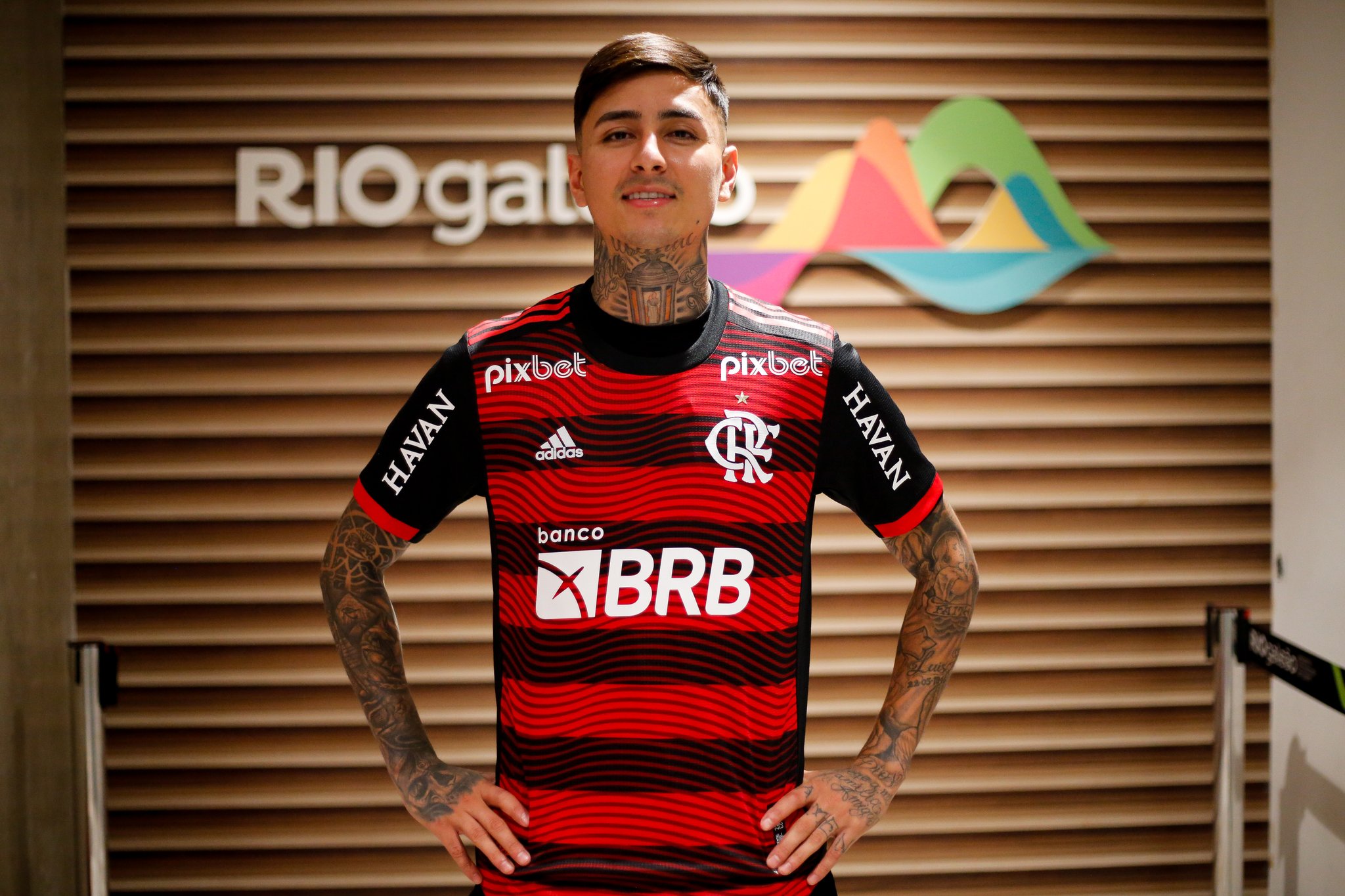 FY299hFXkAA5ctI?format=jpg&name=large