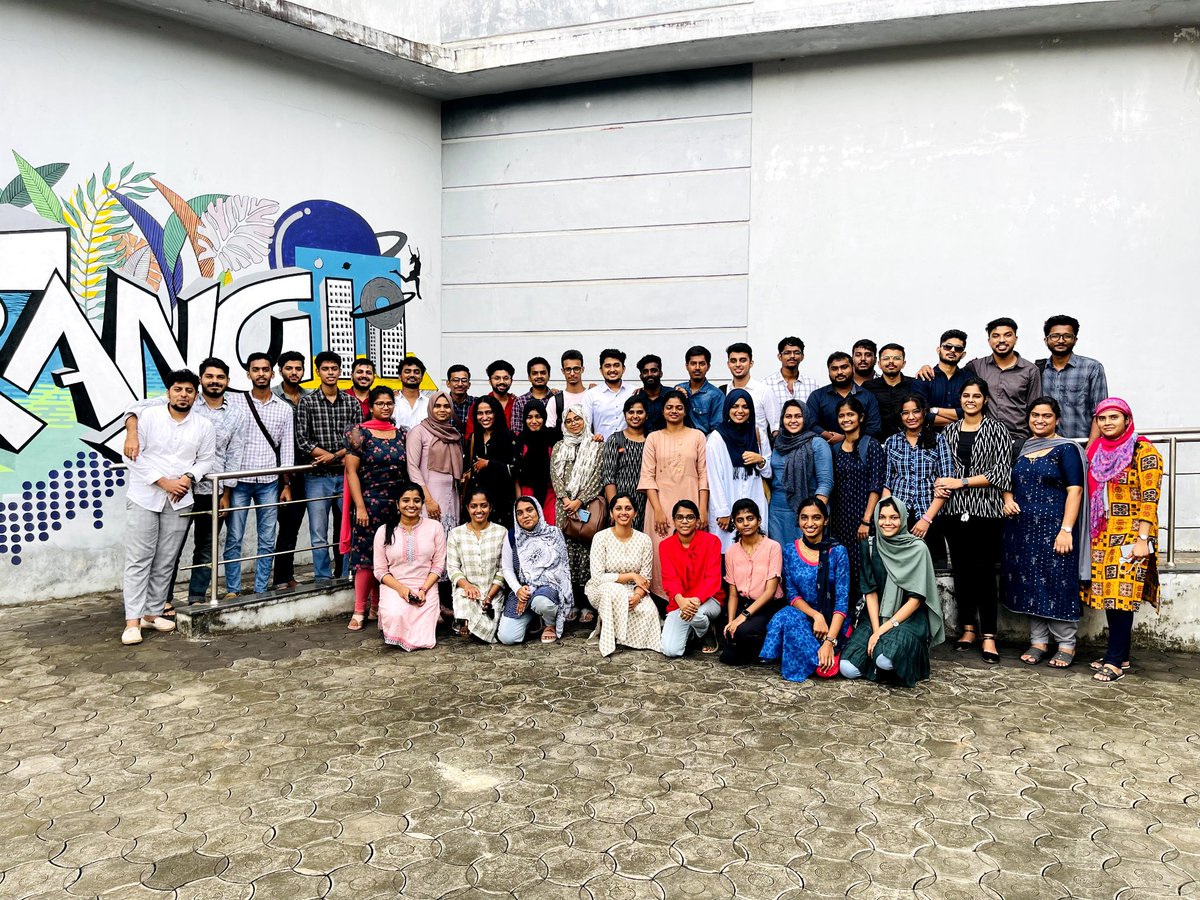 Somsnitcalicut's tweet photo. Swipe and say hello to Class of 2024 !
Hope this will soon turn out to be your home away from home✨
#soms #somsnitc #nitcalicut #mbanit #mbaclassof2024 #mbaactivities #management #corporate #mbacolleagues #schoolofmanagementstudies https://t.co/Dzr8Uf6RCB
