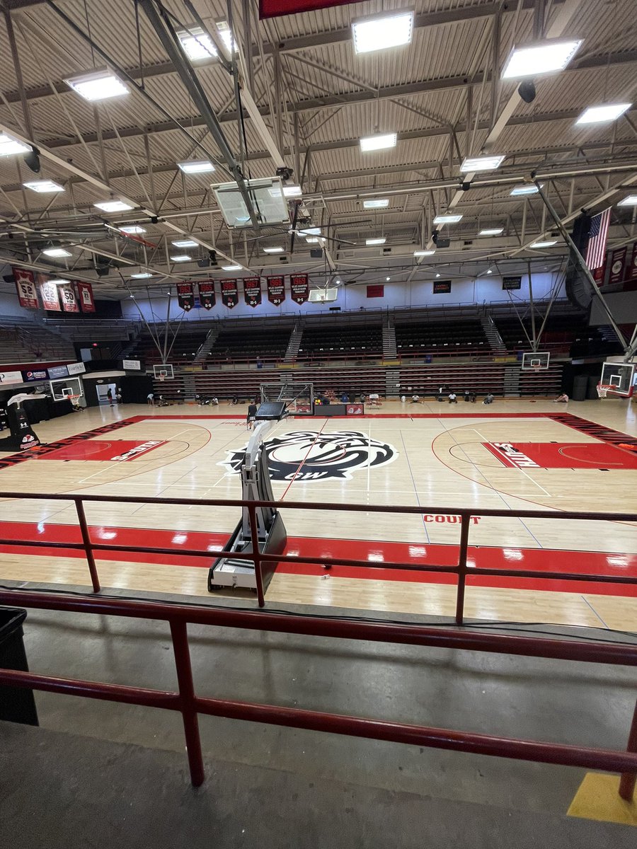 Thank you coaches <a href="/GWU_MBK/">Gardner-Webb Men's Basketball</a> for having me at your elite I learned a lot from you guys can't wait to be back for the next one! <a href="/CoachTimCraft/">Tim Craft</a> <a href="/CoachBrown248/">Andrew E. Brown II</a> <a href="/CoachJLuther/">Jeremy Luther</a> <a href="/Jake_DeLaney/">Jake DeLaney</a>