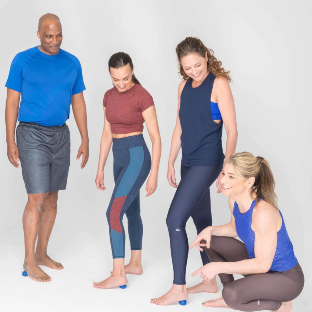 ideafit's tweet image. The neurofascial system creates whole-body communication that supports, protects, &amp;amp; stabilizes us.

This is especially important in fitness as we age.  

Learn to keep your clients injury-free: bit.ly/3zjCqVK

#meltmethod #meltinstructor