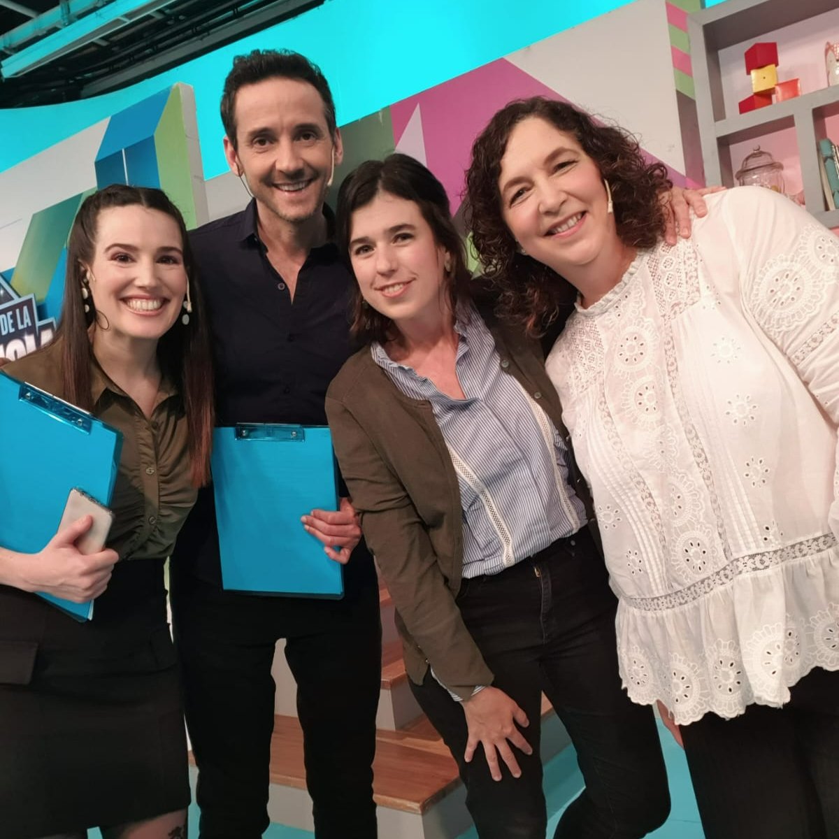 #Mañana

No te pierdas el programa <a href="/LigadelaCiencia/">La Liga de la Ciencia</a> donde conversaremos sobre #CienciaCiudadana con <a href="/mveronicamoreno/">María Verónica Moreno</a> del Laboratorio de Aceleración #CoLabAR y <a href="/guille_donofrio/">Guillermina D'Onofrio</a> de @ciencia_ar.

📺En vivo a través de <a href="/TV_Publica/">TVP</a> 
⏰18:00 (hora Buenos Aires)
<a href="/andresrieznik/">Andrés Rieznik</a> <a href="/euge_lop/">Eugenia López</a>