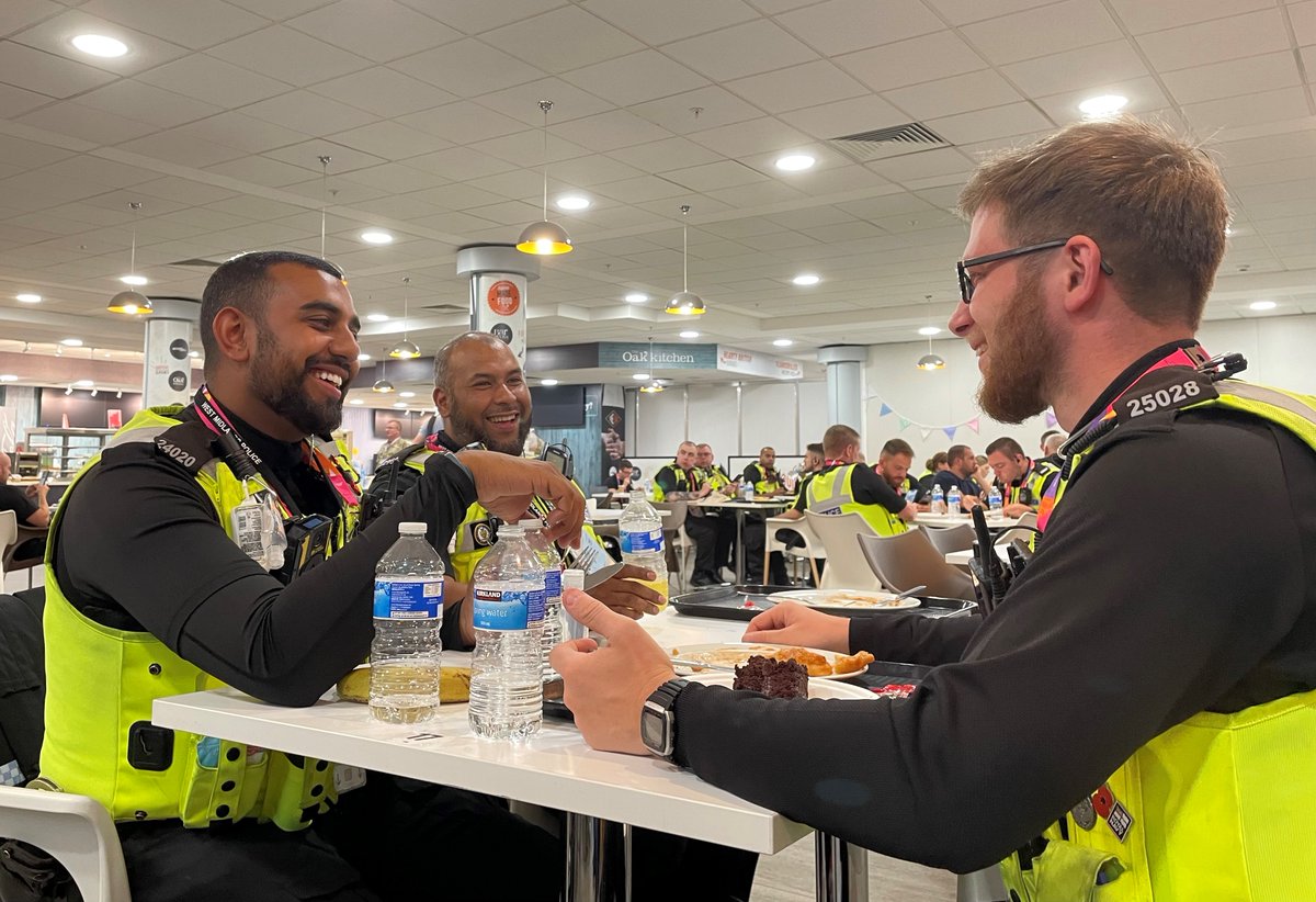 #B2022Police 
Great to welcome so many <a href="/WMPolice/">West Midlands Police</a>, Mutual Aid officers and the Armed Forces to the @thenecgroup staff well-being hub to take their well earned breaks.  All working long shifts at the #CommonwealthGames2022 keeping everyone safe 🛡️