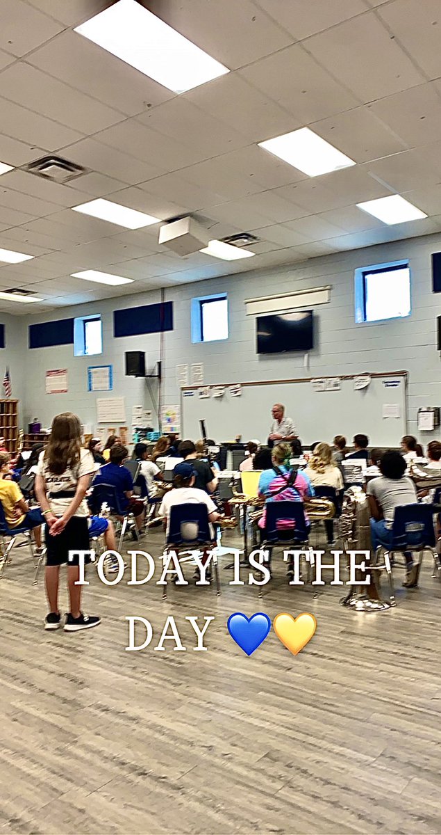 obmsquistorband's tweet photo. GREAT learning week @OBMSQuistors Honor Band camp!  💙💛🎶 https://t.co/q1VCfJzyxF