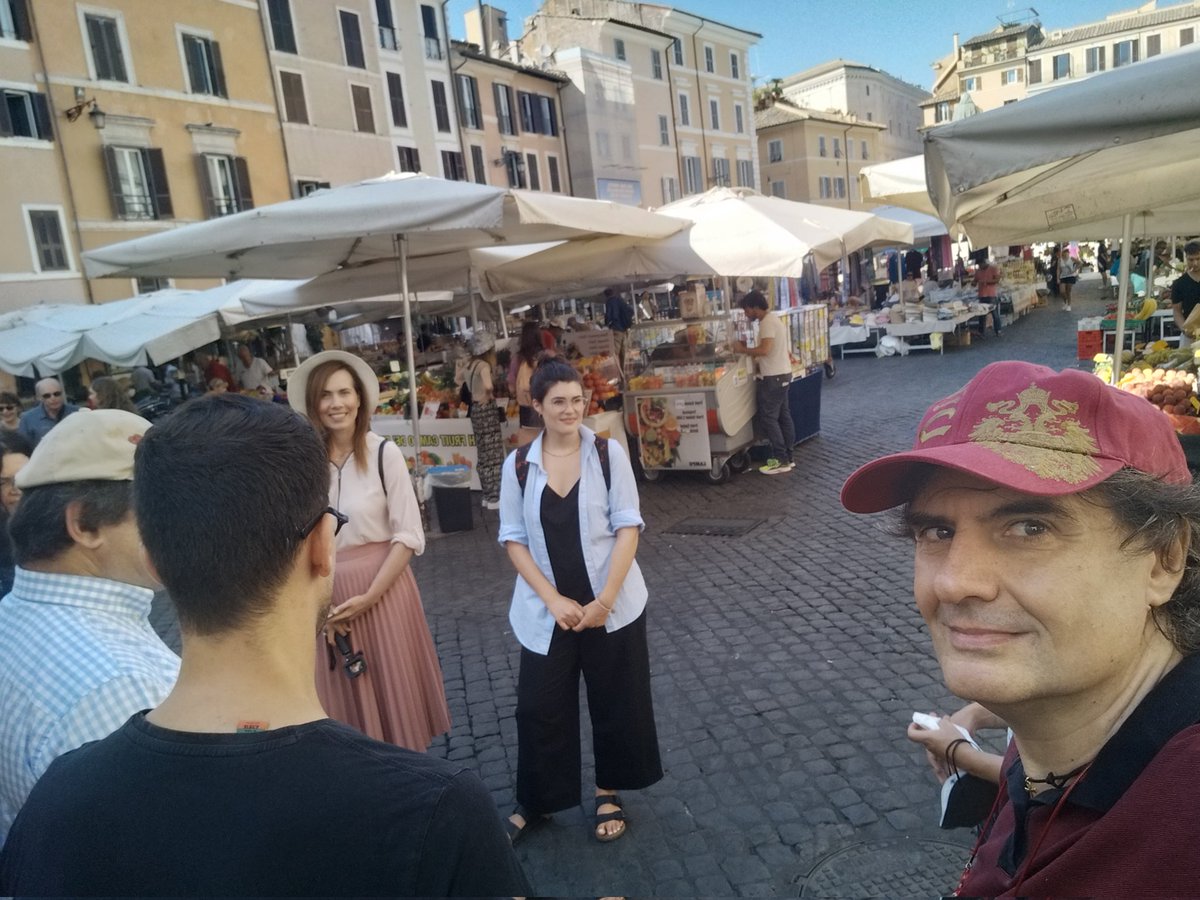 cx66rm's tweet photo. @Civis_EU project #EuFood on #Foodscapes run in Rome
Collegues from @uni_tue @UAM_Madrid @UNIBUC and students of @SapienzaRoma visit Roman #FoodMarkets.
An antology will be edited with contribution of students from different Universities of our network, some about this subjec! https://t.co/2aACVnaqny