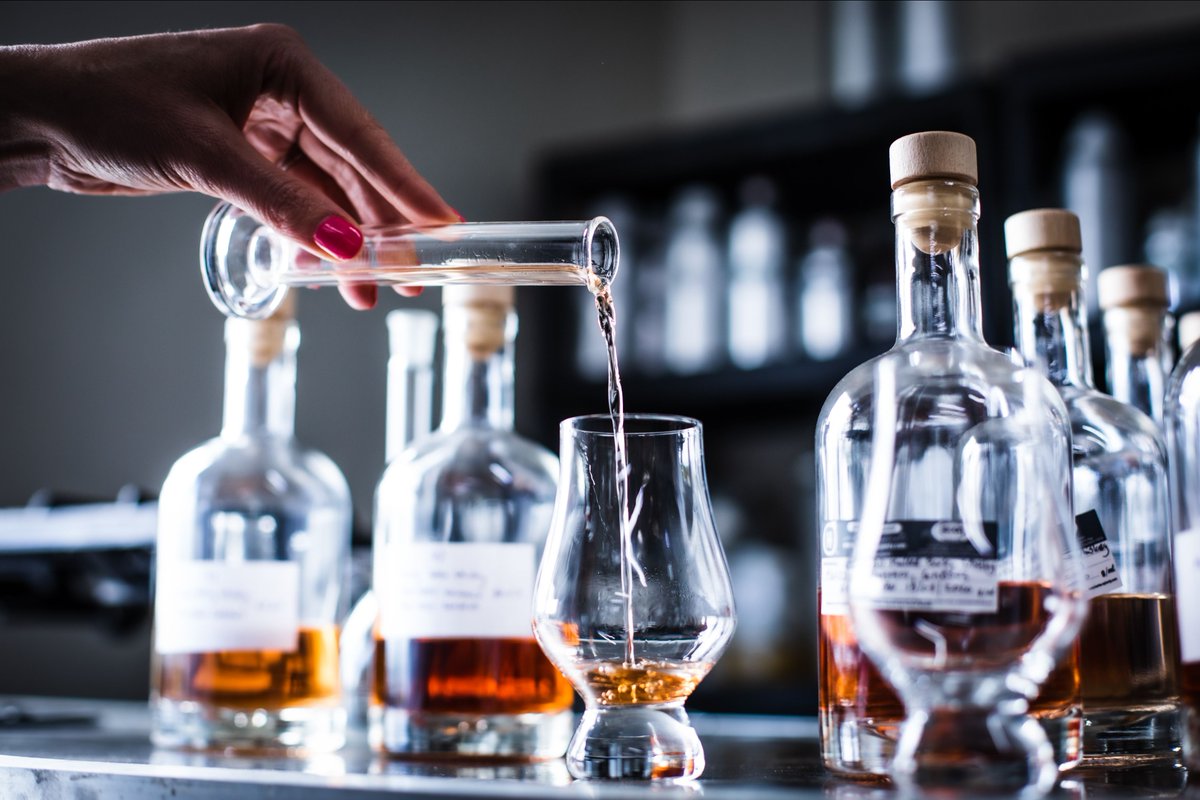 distilleryU's tweet photo. How Does a Distiller Taste Spirits? Find Out at the Summer Hands-on Distilling Workshop - https://t.co/gB6ADGGY5l https://t.co/6Ozjhmvb2s