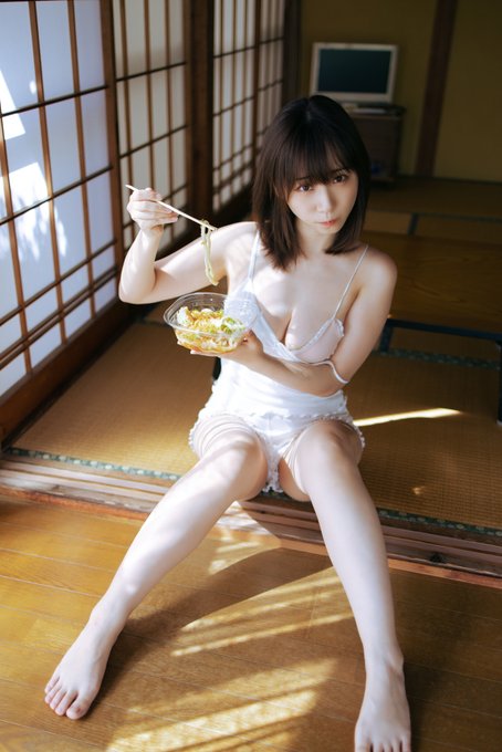 コスプレイヤー伊織もえのTwitter画像38