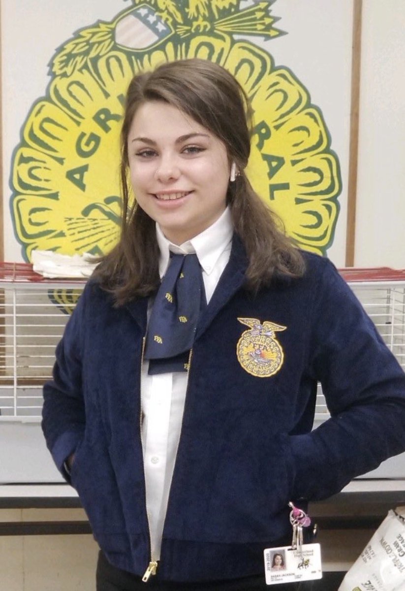 HighCumberland's tweet photo. CHS’s Sarah Jackson has been named as a finalist for the Farm Bureau Outstanding Young Farmer Award! She will be speaking at the Young Farmer’s Expo this weekend in Wytheville, VA !! #WeAreCuCPS #DukePride @FleenorJoshua https://t.co/2weWjLmNf4