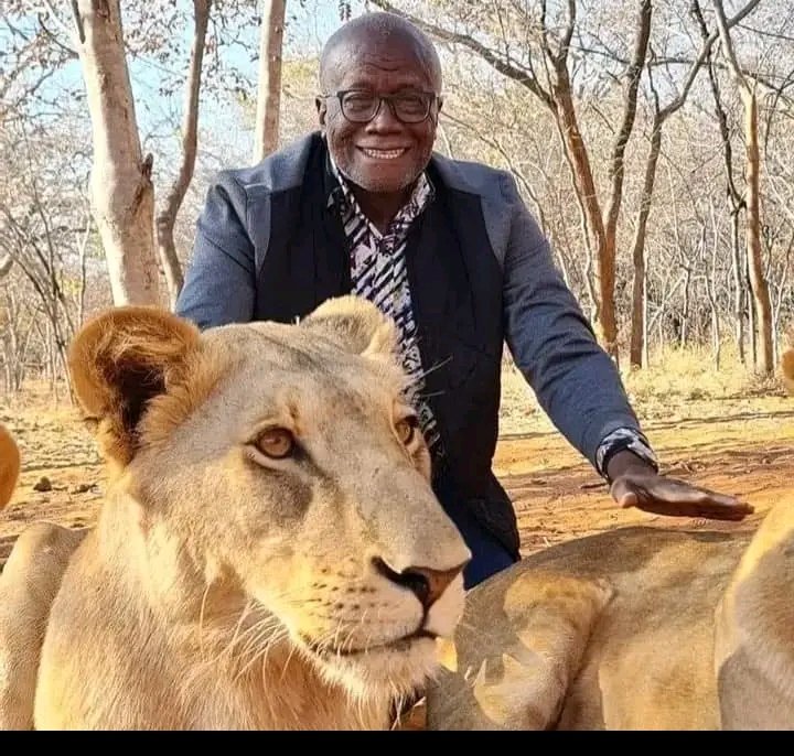 ssmpha's tweet image. The current bank governor thought it appropriate to pleasure himself with this animal in the zoom when the citizens of this nation are battling to retrieve their money from the bank. This serves as a warning that the current administration is not prepared to lead this country.