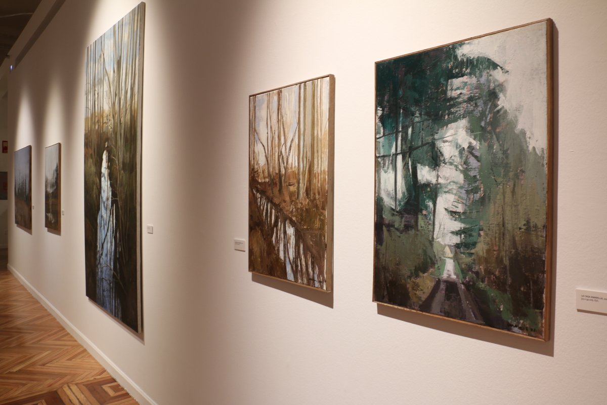 cbamadrid's tweet photo. Pinturas que nacen de la naturaleza 🍃
#ViajeDeInvierno de Carlos García-Alix muestra una poderosa simbología del viaje a través del paisaje invernal desde una interpretación pictórica del 'Winterreise' de Schubert 🔗 https://t.co/XPD4ejMPJG https://t.co/VXq74cdWqs