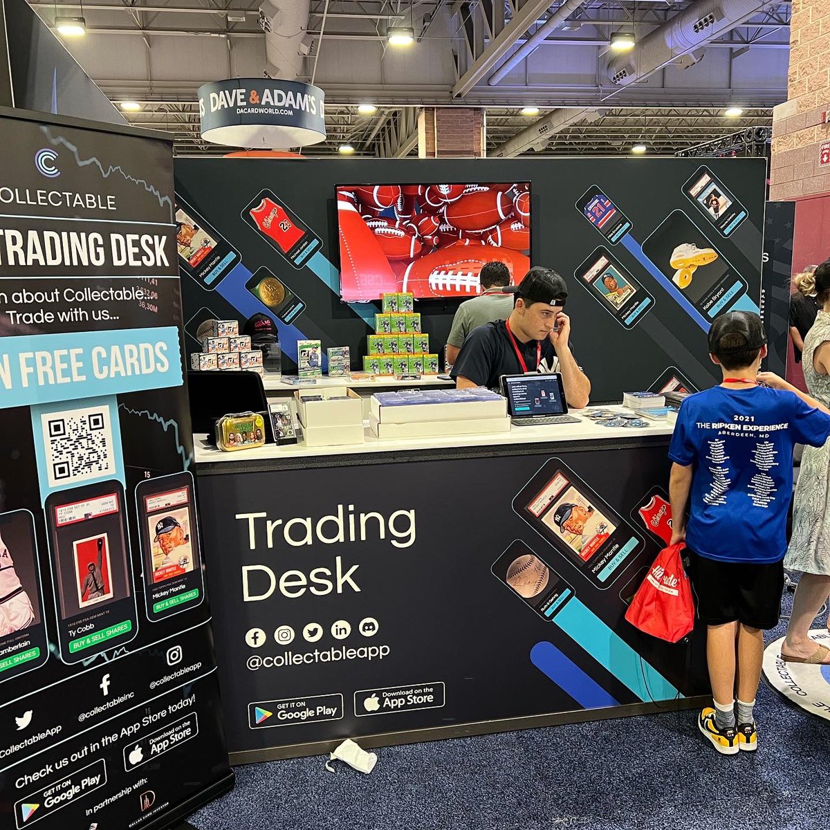 CollectableApp's tweet photo. Stop by booth 1437 and check out the trading desk 🏀

#collectableapp #thehobby #nscc22 https://t.co/1kFrUCarLl