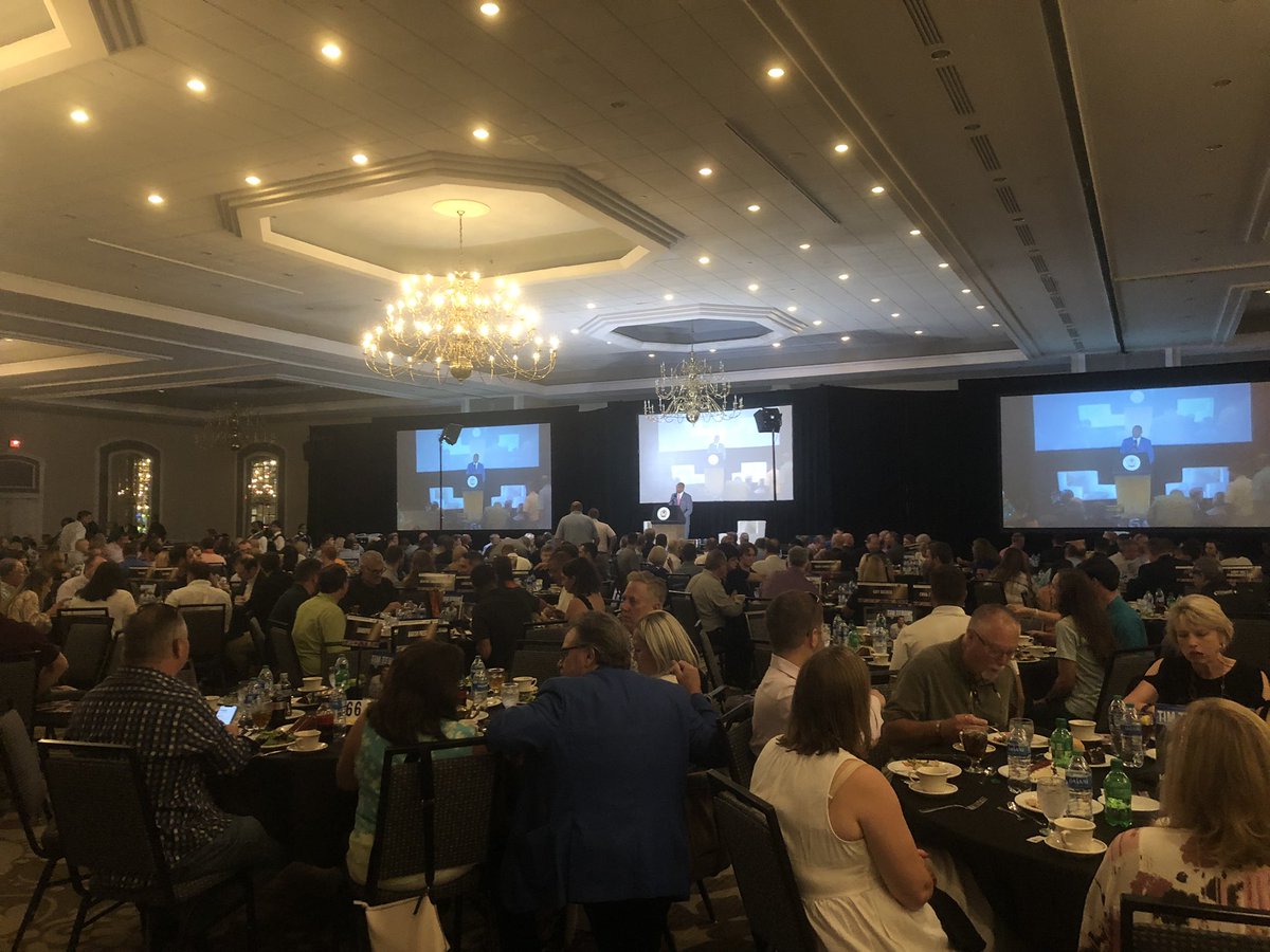 Ready to kickoff today’s Speaker Series Luncheon feat. <a href="/GatorsFB/">Florida Gators Football</a> All-Time Great <a href="/TimTebow/">Tim Tebow</a>!