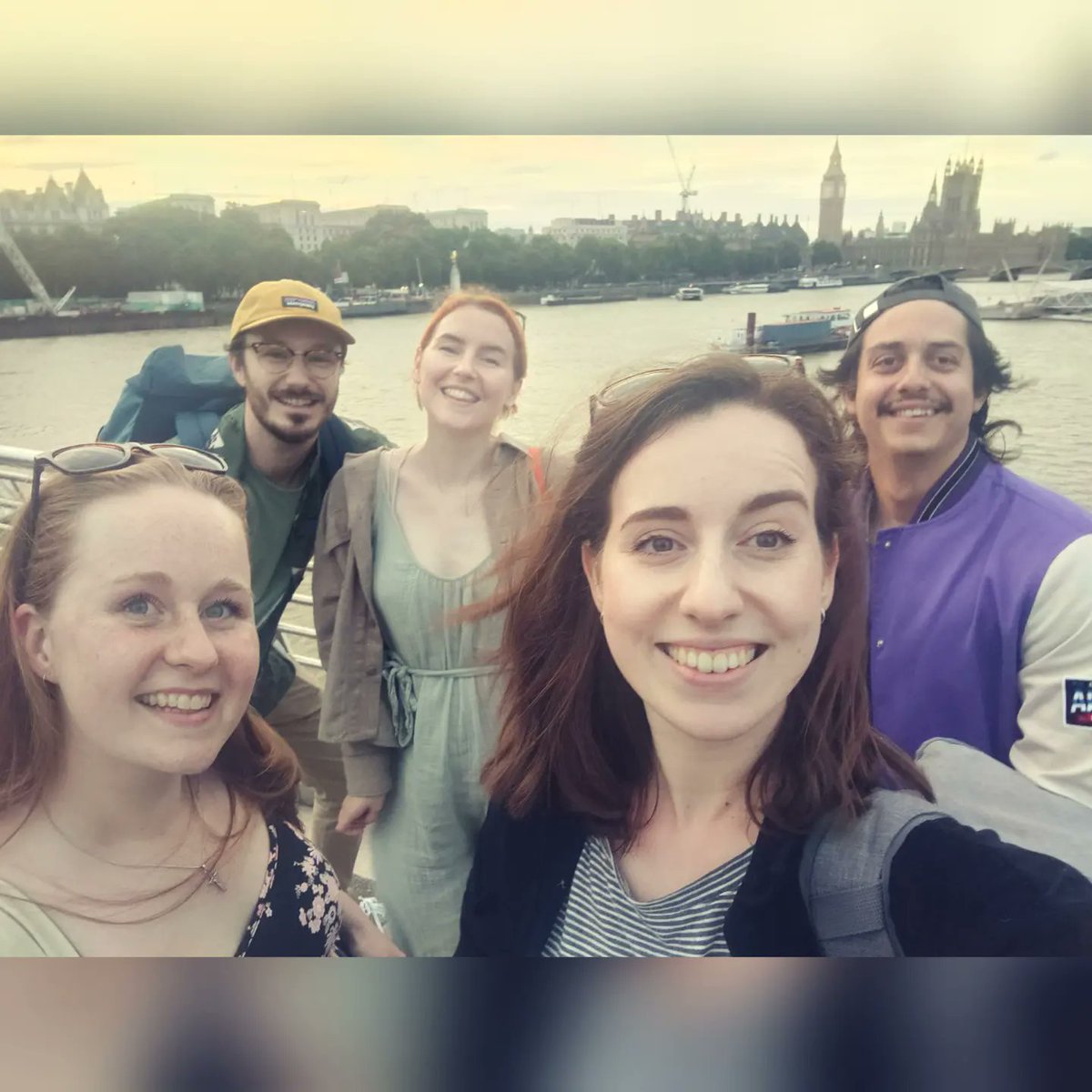 ShesNotTweeting's tweet photo. Spot the difference: internet friends meet up edition! 
💜💚

*If everyone in London could please keep an eye out for a very important yellow hat I think we would all be grateful* https://t.co/i6KXdKykvJ