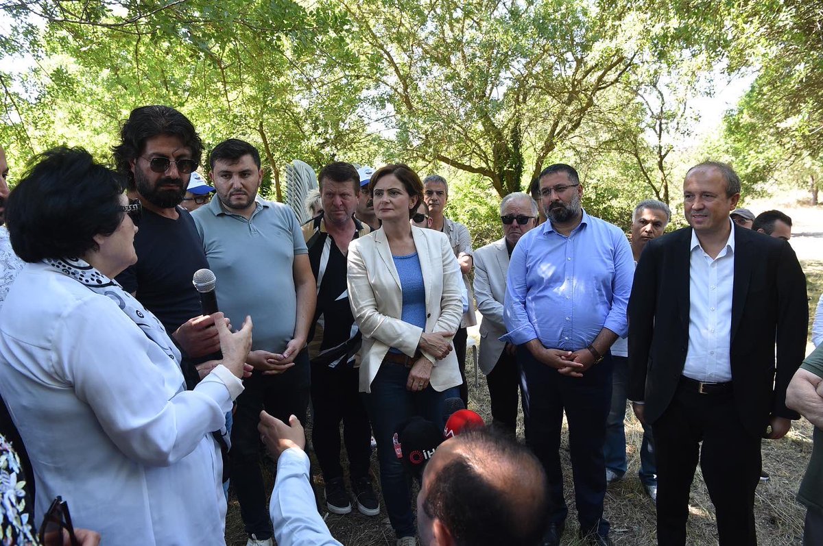 TuranHancerli's tweet photo. İnsanlığın Ortak Kültürel Mirası #BATHONEA
Alanında uzman birbirinden değerli isimlerin katkılarıyla hazırladığımız "Uluslararası Avcılar Kent ve Tarih Sempozyumu" akademik yayınımızın lansmanı öncesinde dünya mirası Bathonea Antik Kenti'nde incelemelerde bulunduk. https://t.co/UKnOC2EItq