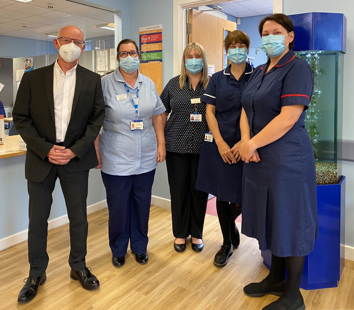 Dr David Throssell and I met with Helen Dobson and the team in the Diabetic Service at Pontefract. Great to hear about all the plans you have and all the fantastic work you do across all three sites and in the community. All🌟’s  <a href="/MidYorkshireNHS/">Mid Yorkshire Teaching NHS Trust</a> 👏👏👏👍 #trustboardwalkabout