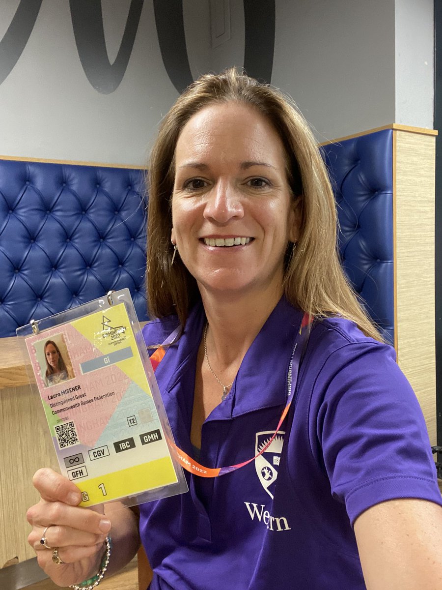 Laura Misener tweet media