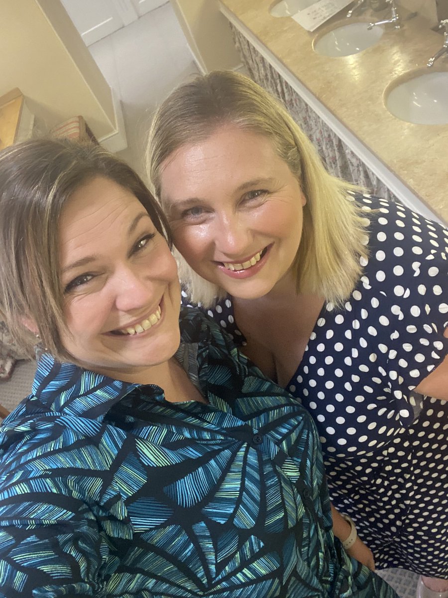 What an amazing day!! Truly humbling experience reading everyone’s citations. Thank you to Valerie for coming with me! <a href="/ArmyCadetsUK/">Army Cadets UK</a> <a href="/AcctUk/">ACCT UK Official</a> <a href="/hsyacf1/">HSYACF</a> <a href="/AstreaCadet/">Astrea Academy Dearne Combined Cadet Force</a> @ColCadetsACF