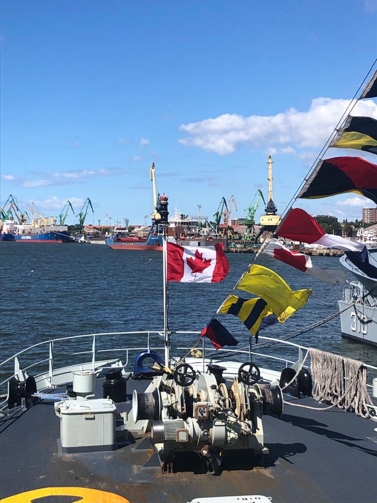 CanadaLithuania's tweet photo. This weekend @RoyalCanNavy #HMCSKingston and #HMCSSummerside are in Klaipeda with #SNMCMG1 as part of #OpREASSURANCE for the Festival of the Sea
@CanadaLithuania co-hosted a reception today and tomorrow the ships will host 🇱🇹 and 🇺🇦 students aboard for a day sail. #WeAreNATO https://t.co/VqpBghpb7J
