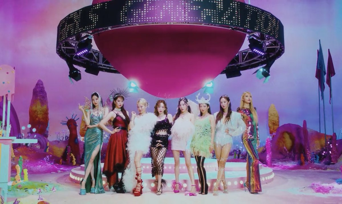 สไตลิส : เตรียมชุดกันมาเองนะคะ