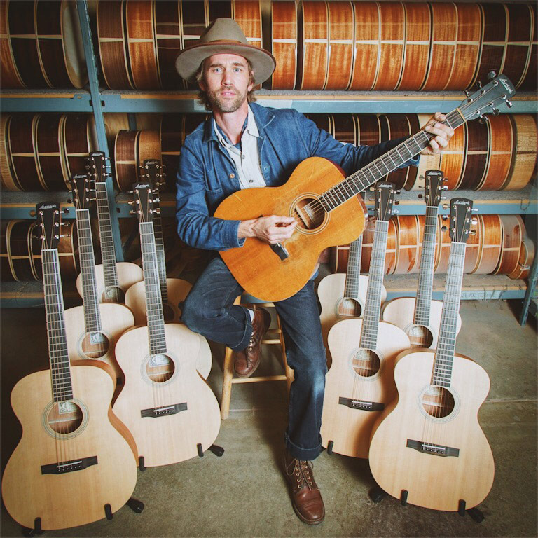 WW &amp; <a href="/LarriveeGuitars/">Larrivée Guitars</a> are now taking pre-orders for the next run of the treasured OM-01 WW Signature model. Sold exclusively through WillieWatson.com for $1598.  The price includes a case and free shipping in the USA! Preorder now: