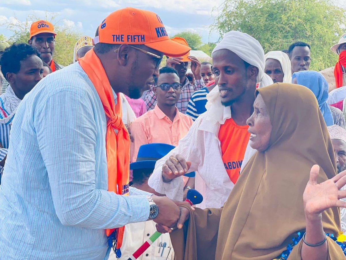 HonDubo's tweet photo. My desire is to transform Dadaab, by investing the RESOURCES we have &amp; tapping the MANPOWER within us.  Vote on 9th August for a better &amp; prosperous Dadaab. Vote for @RailaOdinga as our 5th President &amp; Iron Lady @MarthaKarua for a better Kenya. #VoteBlue . https://t.co/H51gweZ8bC