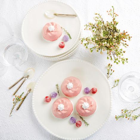 laure_yah's tweet photo. Pour vos piques-niques ou buffets champêtres, un moule en silicone de 12 marguerites !
Ces 12 fleurs vous permettront de confectionner de nombreuses douceurs comme des tartelettes, des cakes, des entremets, des mo... #guydemarle https://t.co/iQjI5GWCVd https://t.co/z5m1qdtxne