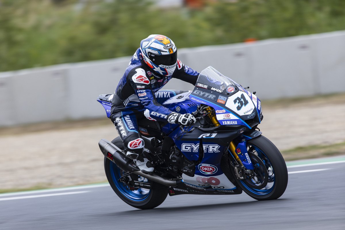 yamaharacingcom's tweet photo. 🇨🇿 GYTR @GRTYamahaWSBK Team Find Good Pace on Day 1 at Most

Read more 👉🏻 https://t.co/hadAFjOSfa

#YamahaRacing | #CZEWorldSBK | #WeR1 https://t.co/RRjb2oCzN9
